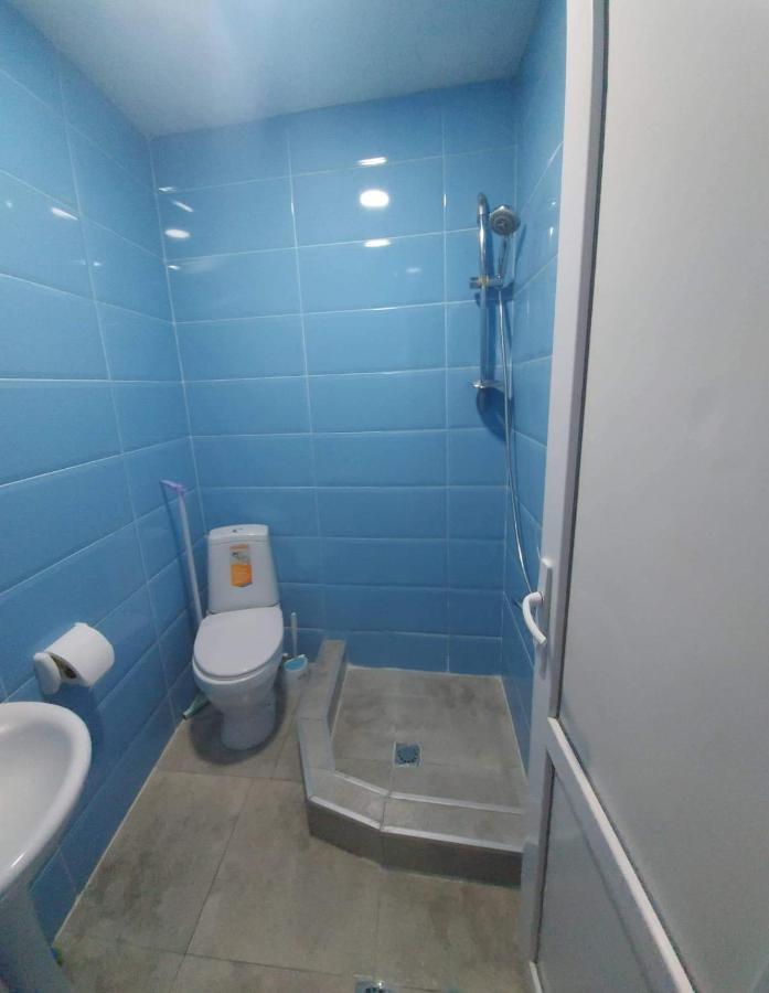 Malu Apartamento Tiflis Exterior foto