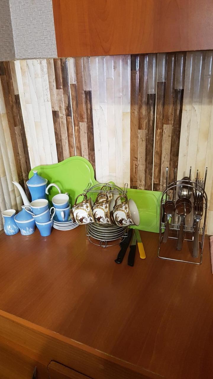 Malu Apartamento Tiflis Exterior foto