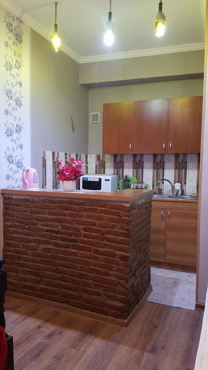 Malu Apartamento Tiflis Exterior foto